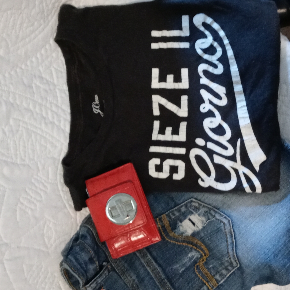 J Crew Graphic Tee in Charcoal "Seize the Day"